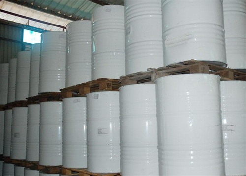 Nhựa polyester hồng